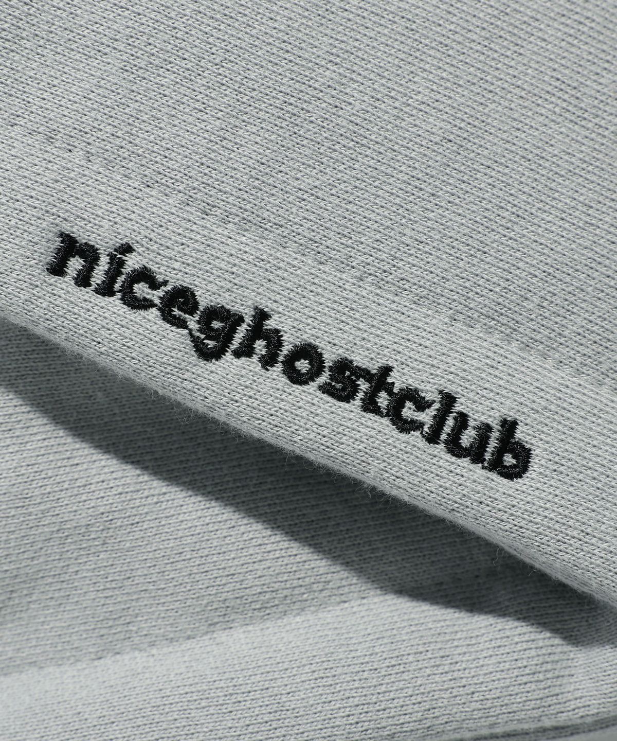 나이스고스트클럽(NICEGHOSTCLUB) BUNNYBEAR SPRAY ARTWORK HOODIE_LIGHT GREY(NG2ESUM409A)