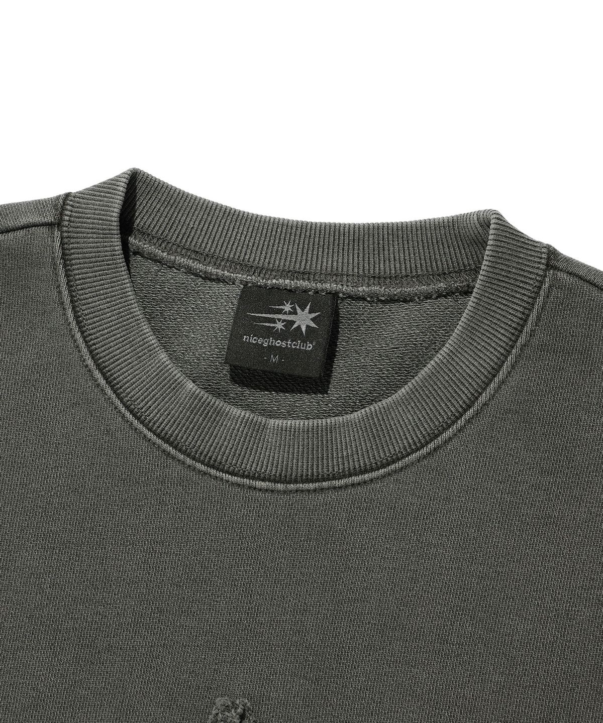 나이스고스트클럽(NICEGHOSTCLUB) STAR SLOGAN PIGMENT SWEATSHIRTS_CHARCOAL(NG2ESUM443A)