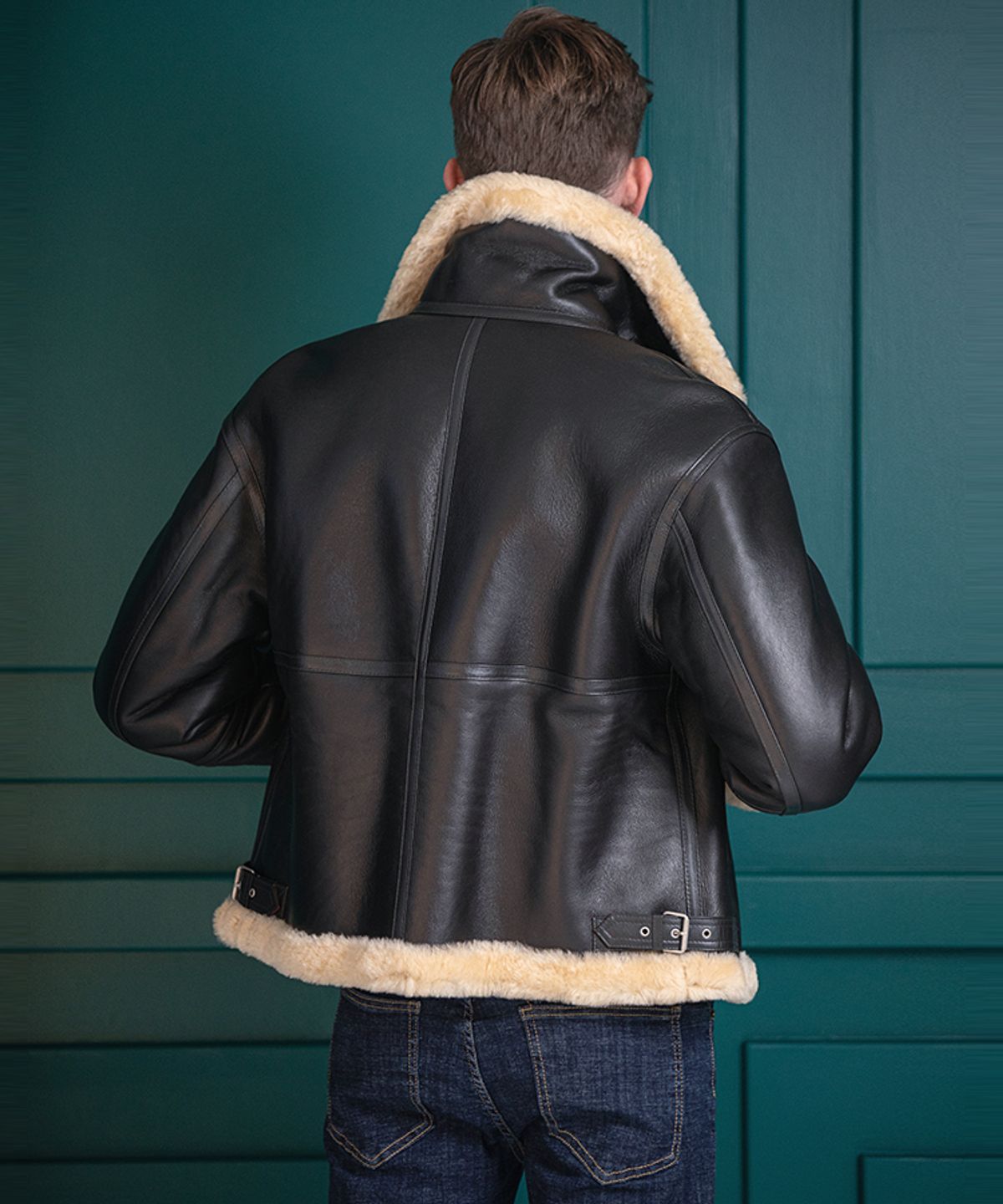 스트라이크(STRIKE) 카이로스 램스킨 시어링 무톤 재킷 (BROWN)