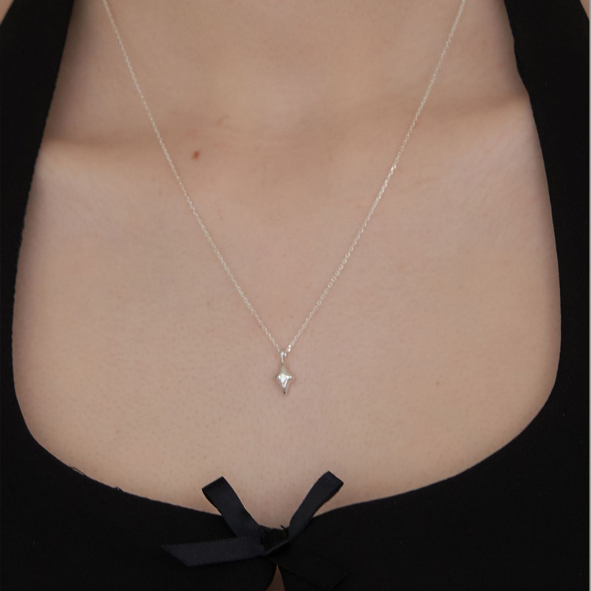 스틸 인스턴트(STILL INSTANT) One Shining Moment- Necklace 01 (3 types)