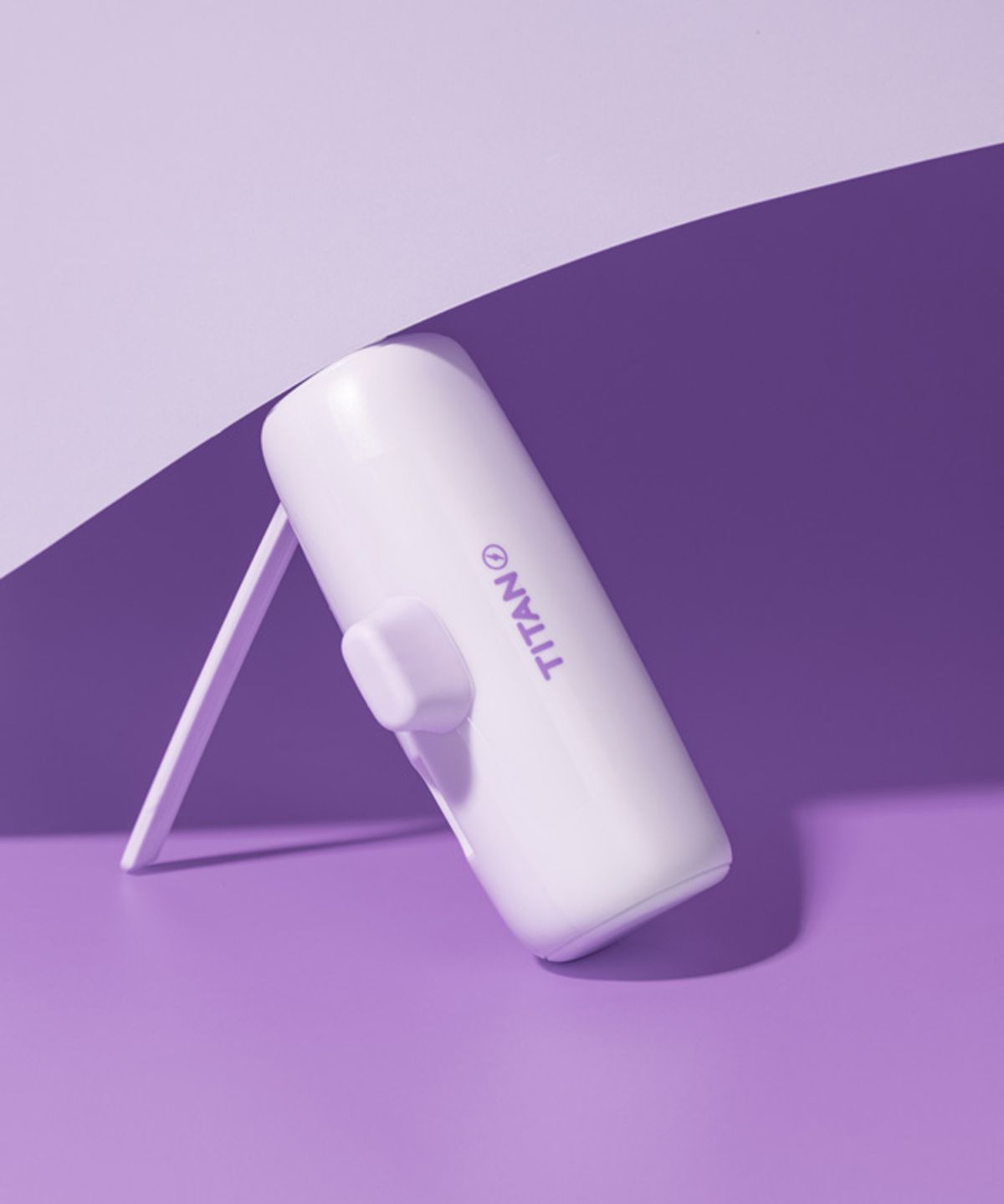 타이탄(TITAN) 일체형 도킹형 20W 고속충전 미니보조배터리 5000mAh