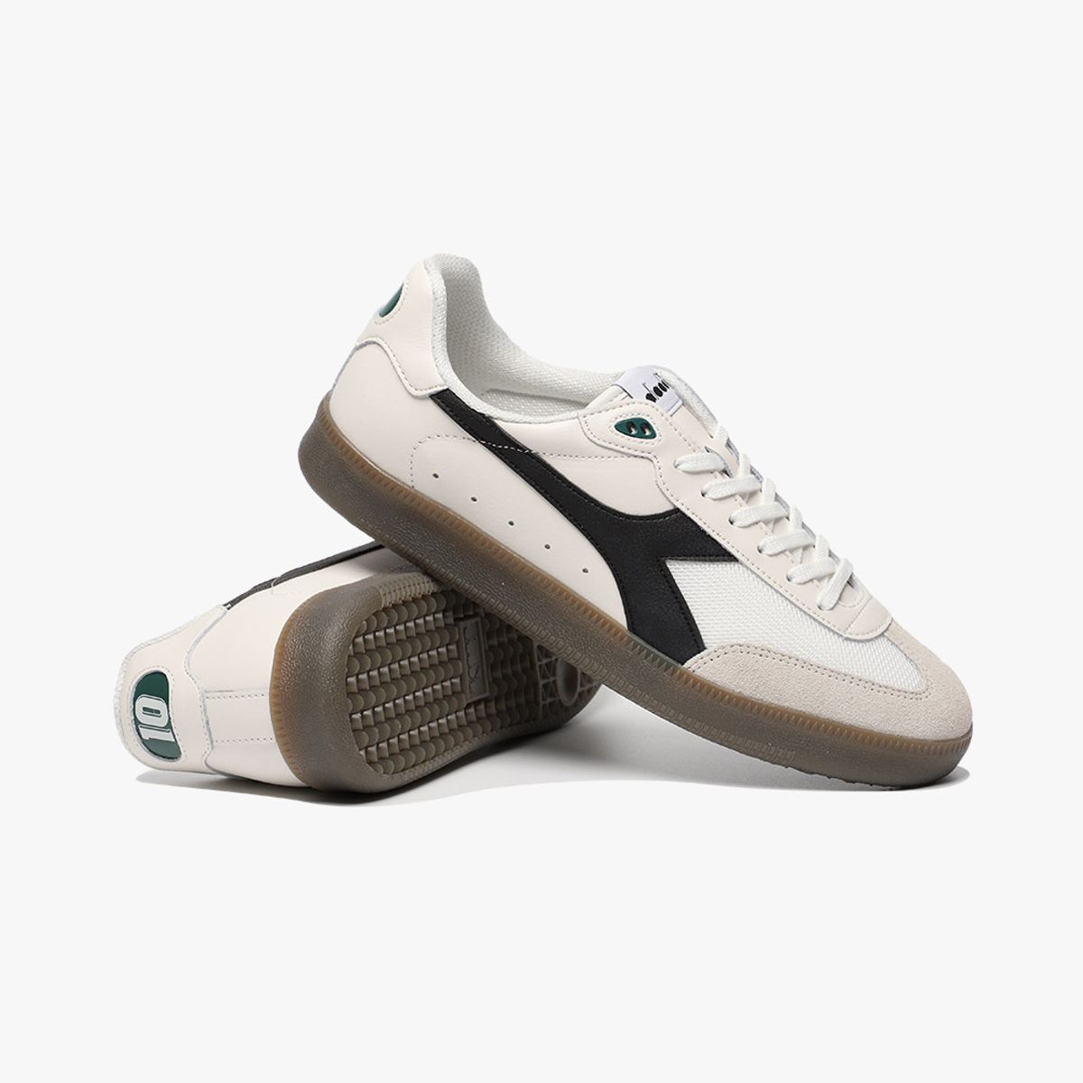 디아도라(diadora) 살토 OFF WHITE