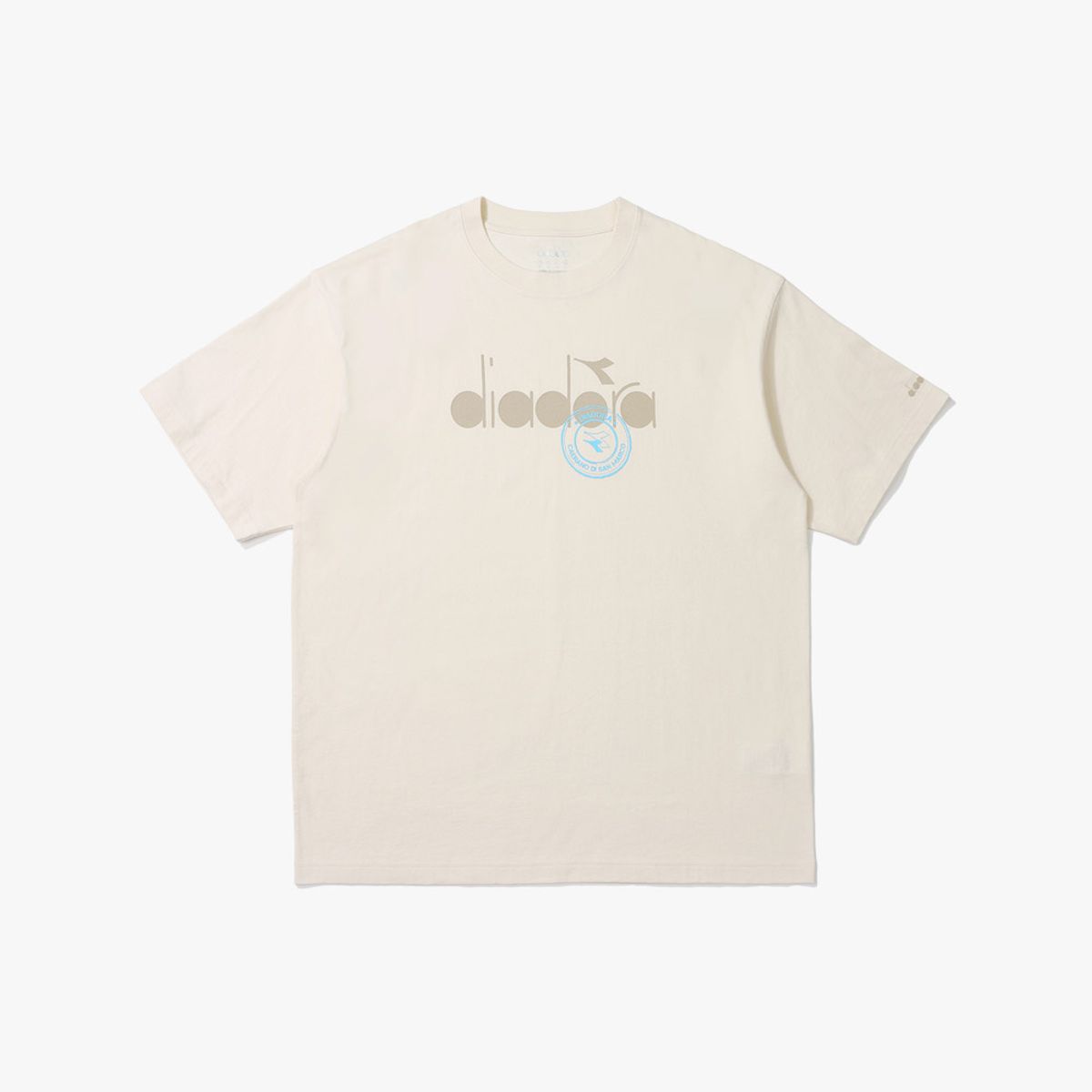 디아도라(diadora) 컴피 반팔티셔츠 IVORY