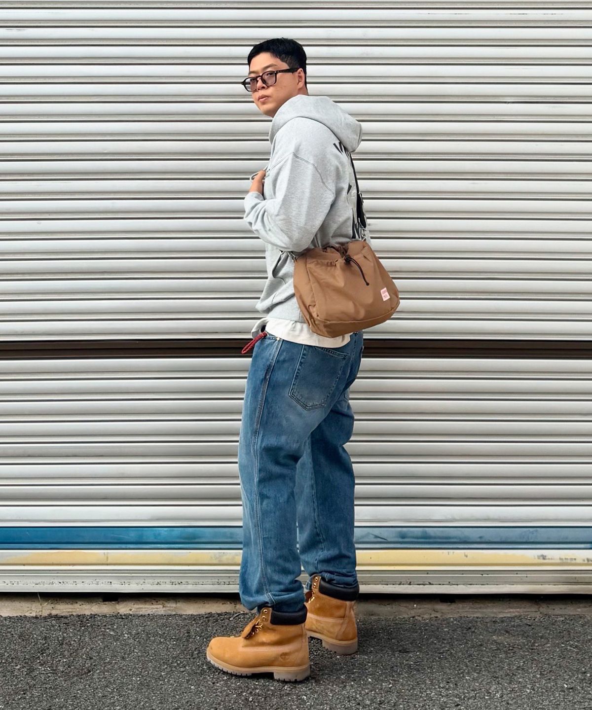 마스마룰즈(MASMARULEZ) 8 pocket cross bag_Brown