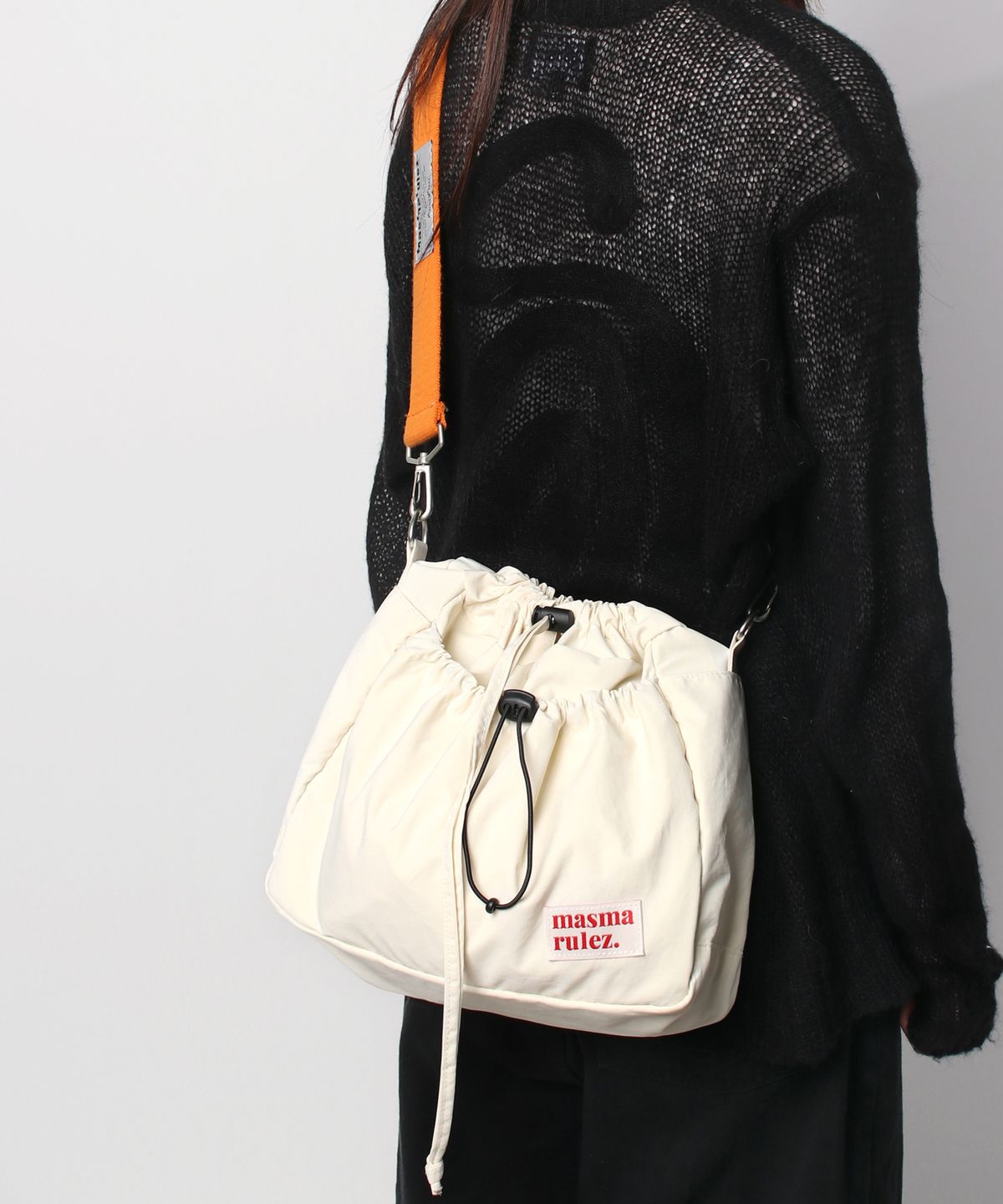 마스마룰즈(MASMARULEZ) 8 pocket cross bag_Butter cream