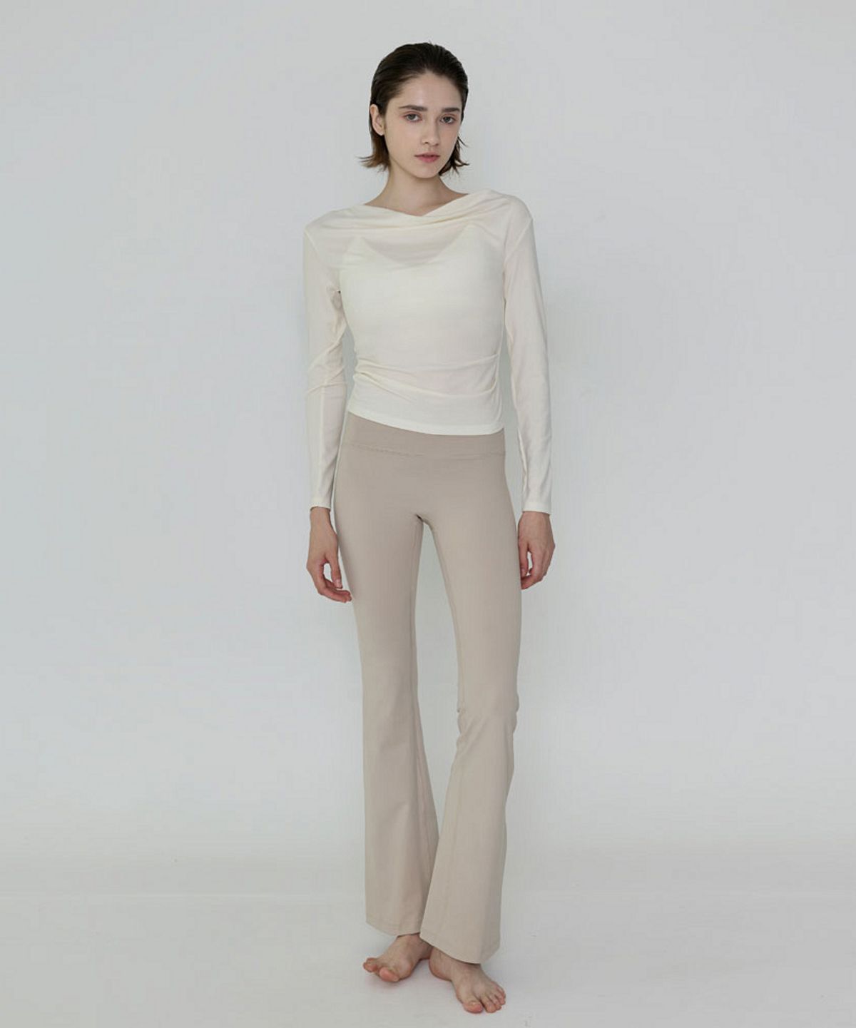 데비웨어(DEVIWEAR) Zero fat 와이드 부츠컷 레깅스 DEVI-B0073-베이지