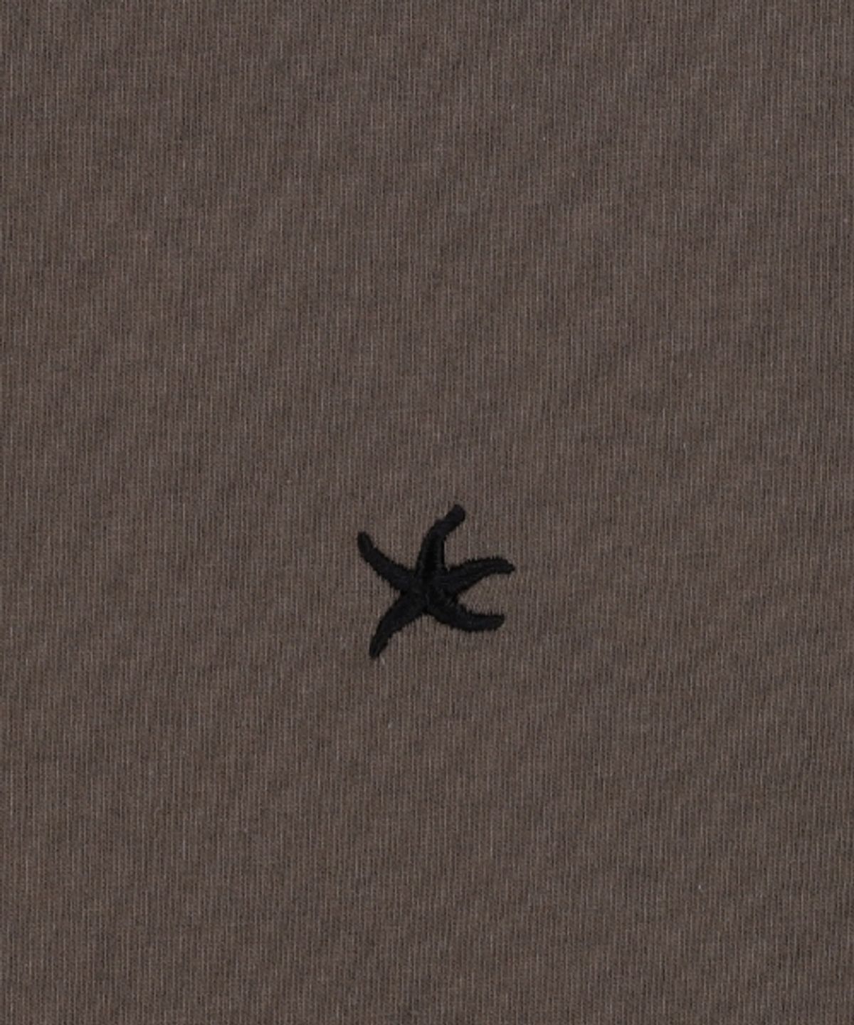 더콜디스트모먼트(THECOLDESTMOMENT) TCM starfish mini logo long sleeve (brown)