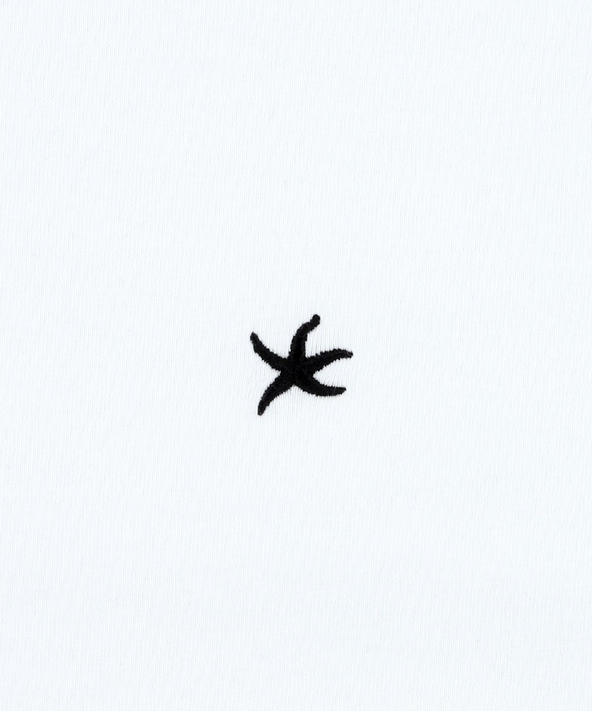 더콜디스트모먼트(THECOLDESTMOMENT) TCM starfish mini logo long sleeve (white)