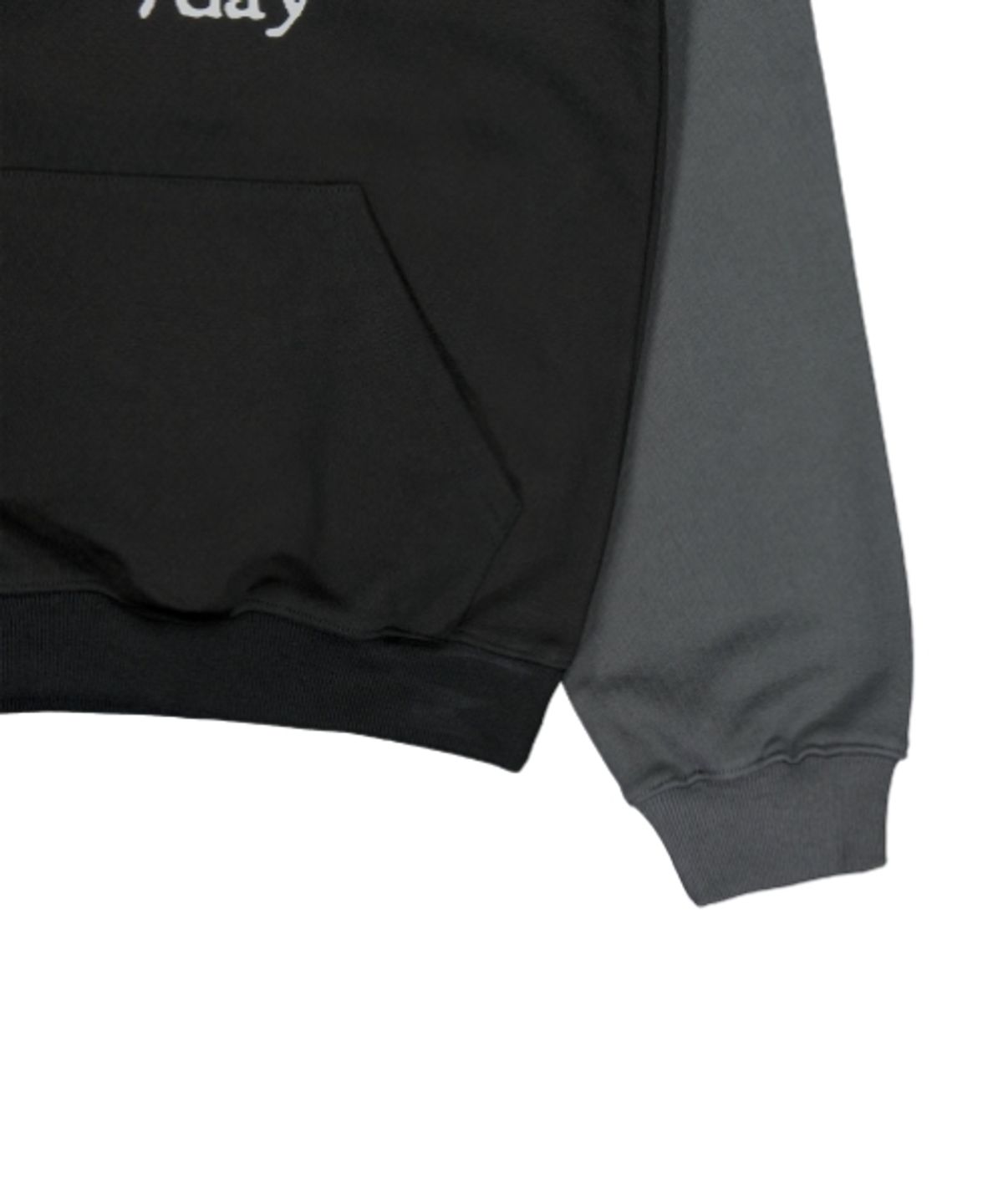더콜디스트모먼트(THE COLDEST MOMENT) TCM pioneer raglan hoodie (black/charcoal)