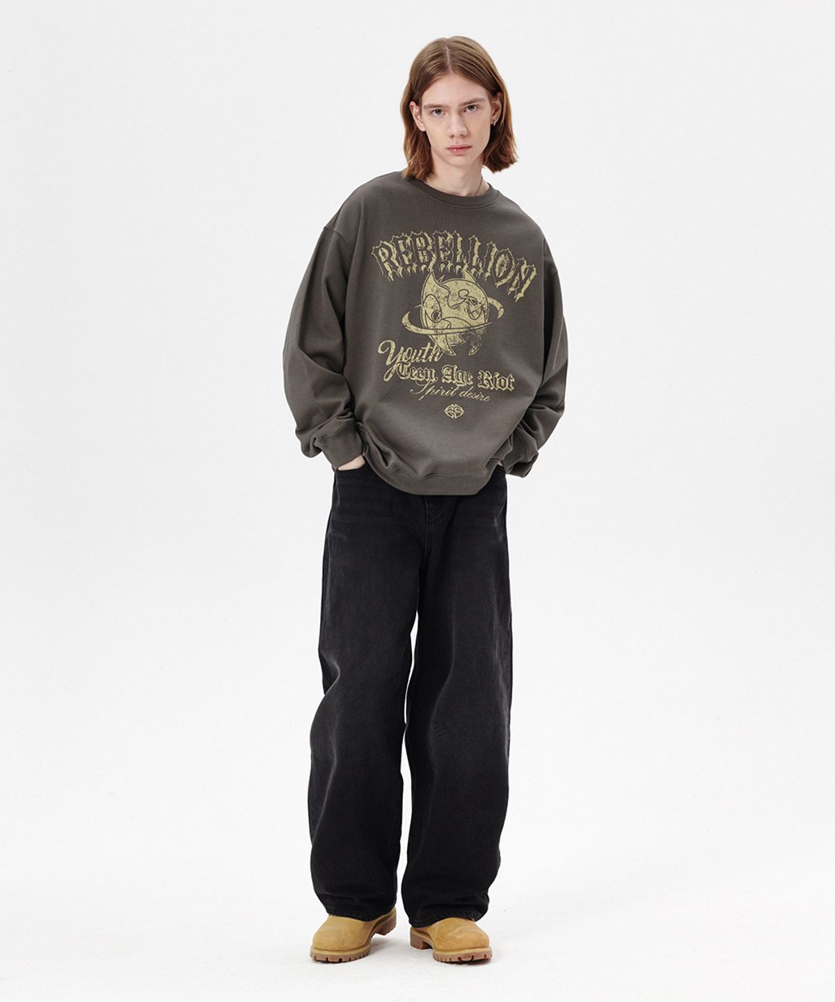 마하그리드(MAHAGRID) REBEL SWEATSHIRT KHAKI(MG2ESMM451A)