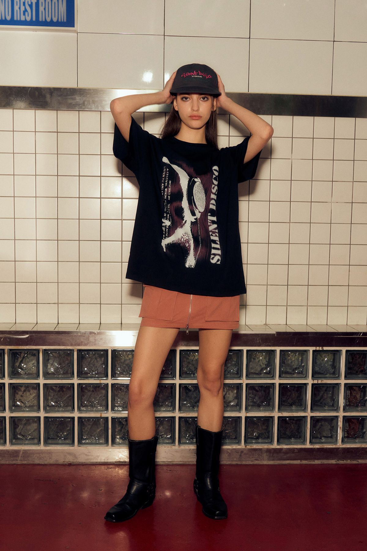 애프터아워즈(AFTERHOURS) FRONT POCKET ZIP-UP SKIRT (BRICK ROSE)
