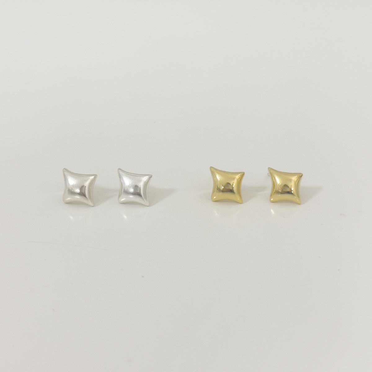 스틸 인스턴트(STILL INSTANT) One Shining Moment - Earring 02 (2colors)