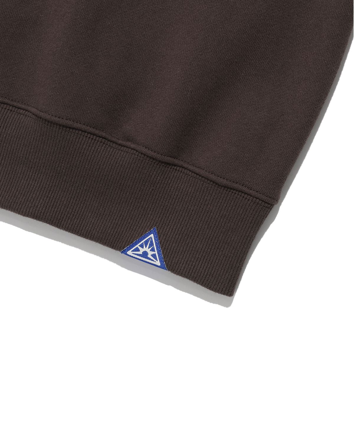 이스트쿤스트(ISTKUNST) SUNRISE MOMENT SWEATSHIRTS_BROWN(IK2ESMM441A)