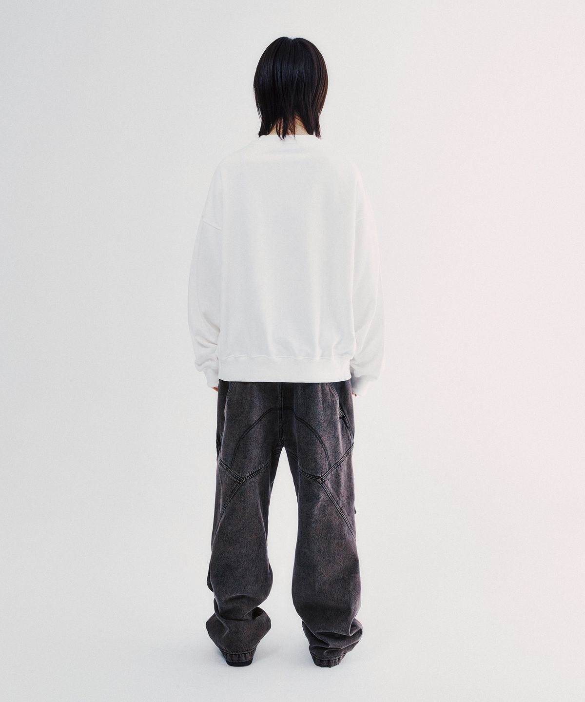 이스트쿤스트(ISTKUNST) SUNRISE MOMENT SWEATSHIRTS_WHITE(IK2ESMM441A)
