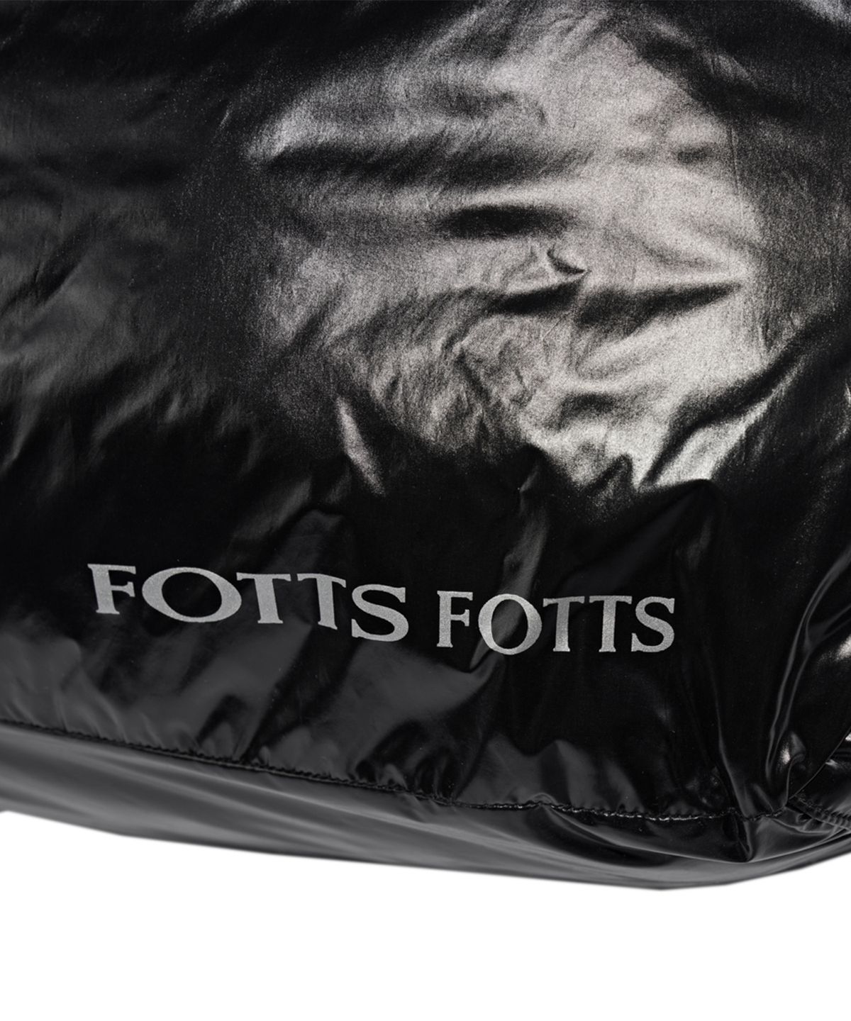 포츠포츠(FOTTSFOTTS) 푸퍼백 빅 - 블랙 / PUFFER BAG BIG - BLACK