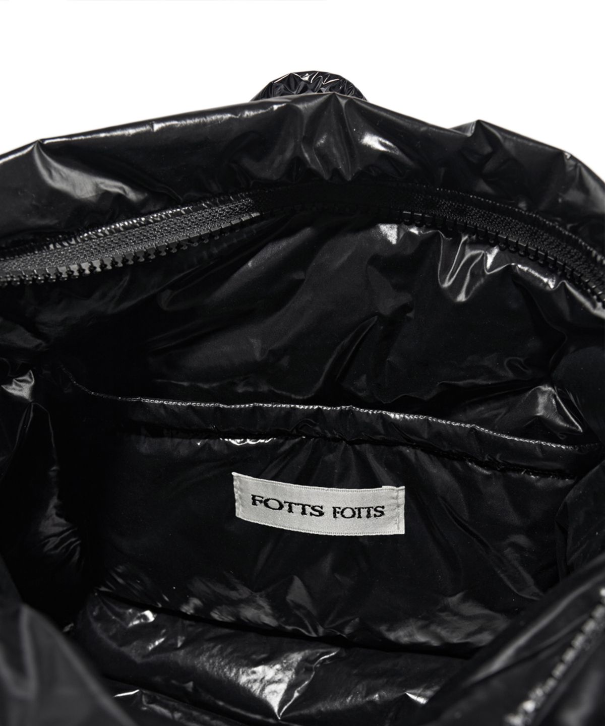 포츠포츠(FOTTSFOTTS) 푸퍼백 빅 - 블랙 / PUFFER BAG BIG - BLACK