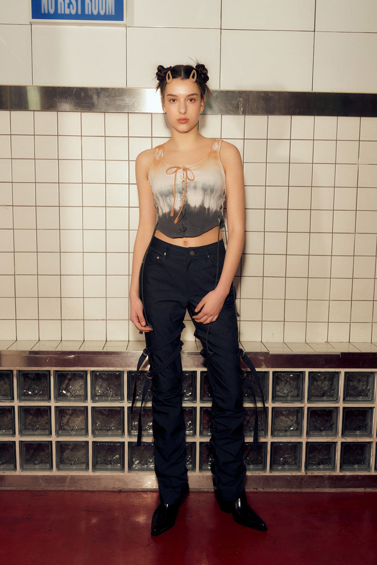 애프터아워즈(AFTERHOURS) DYED LACE-UP SLEEVELESS (ORANGE)
