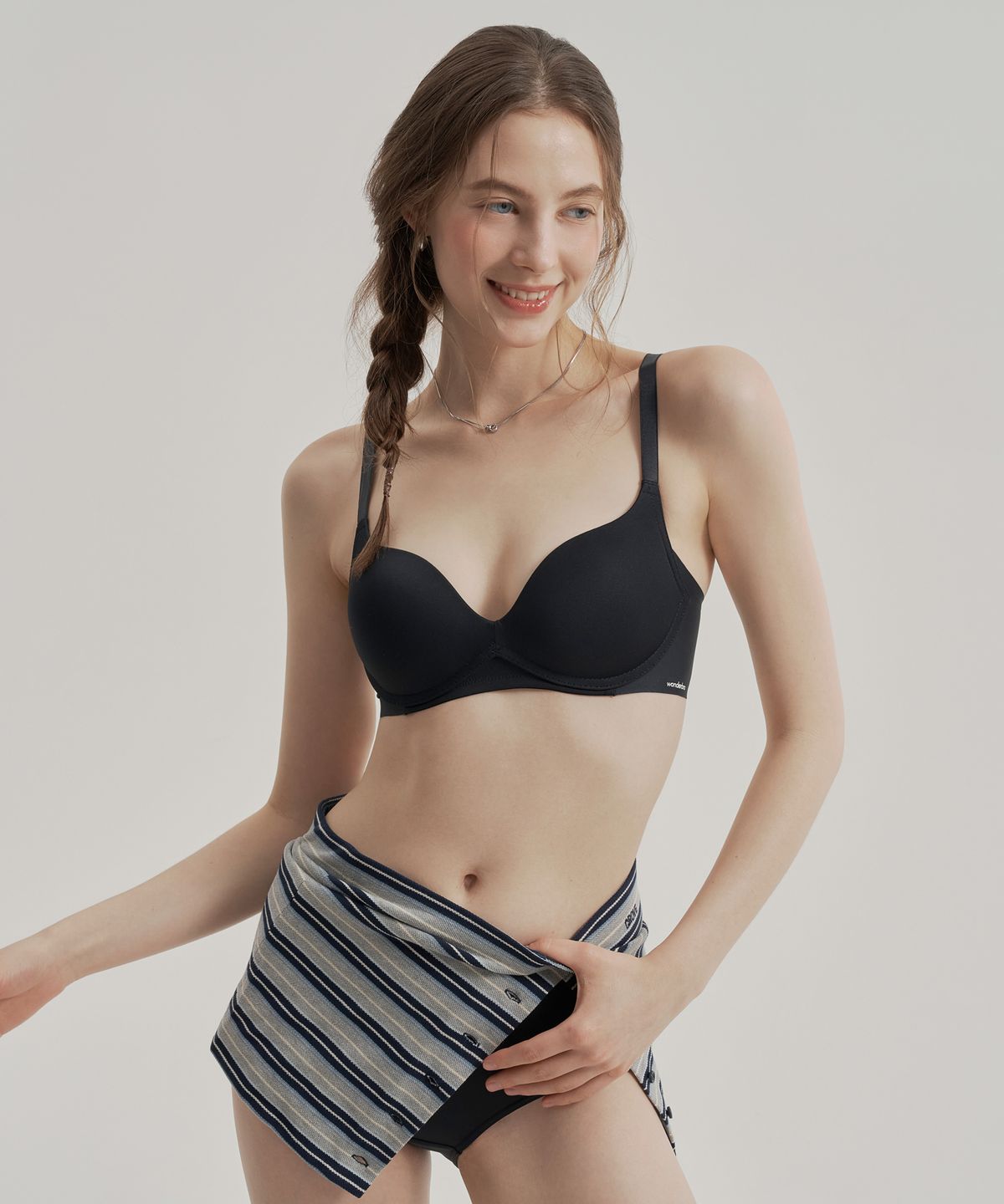 원더브라(WONDERBRA) [2PACK] 일체형 볼륨몰드 노와이어 브라팬티 세트