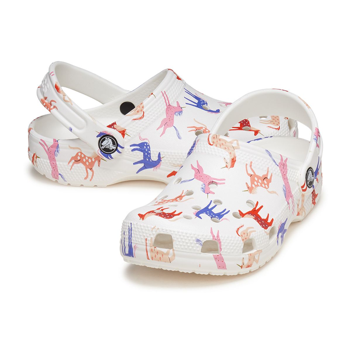크록스키즈(CROCS KIDS) 유아 클래식 캐릭터 프린트 클로그 UNI (24SKCL209697)