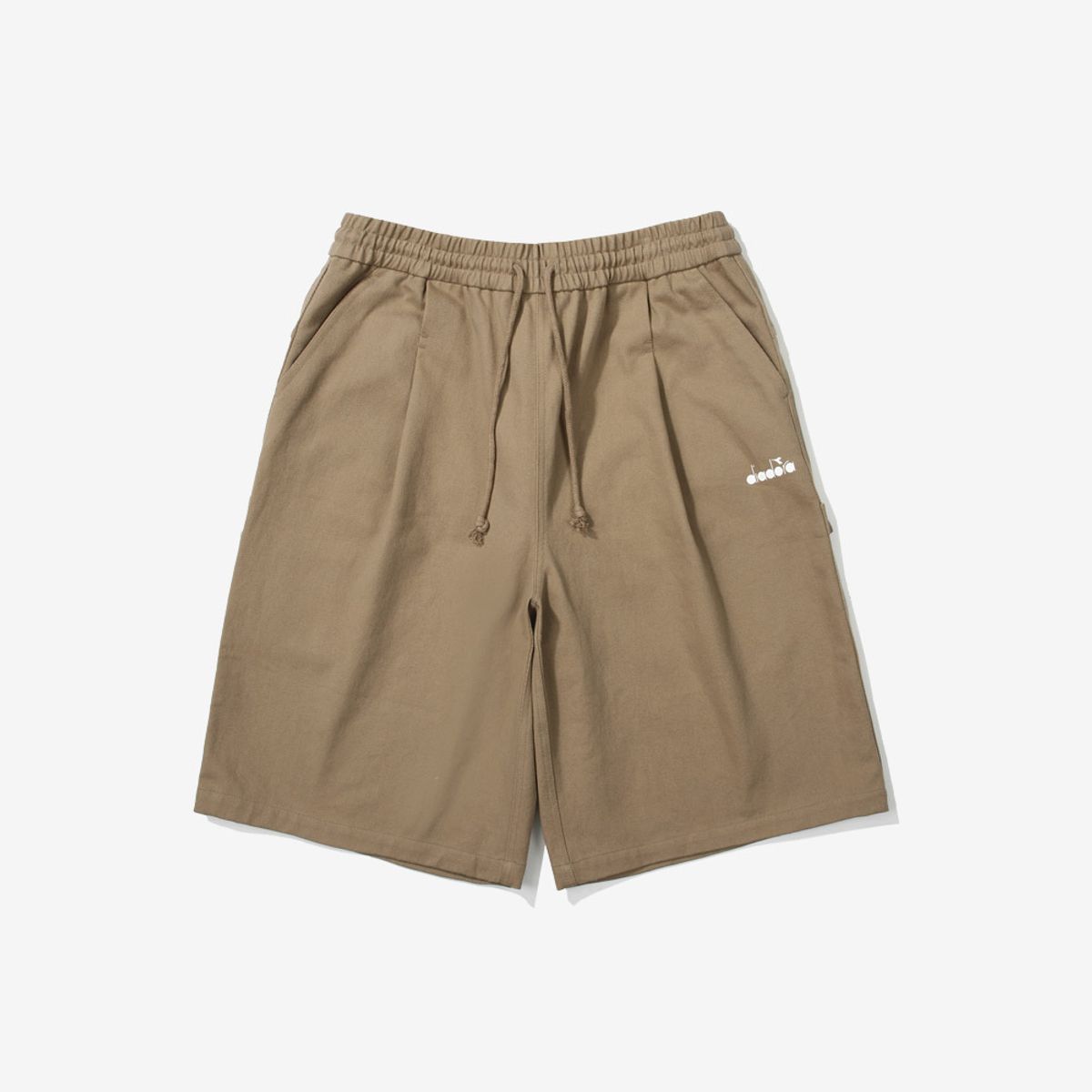 디아도라(diadora) 판타지스타 카펜터 7부 팬츠 DARK BEIGE