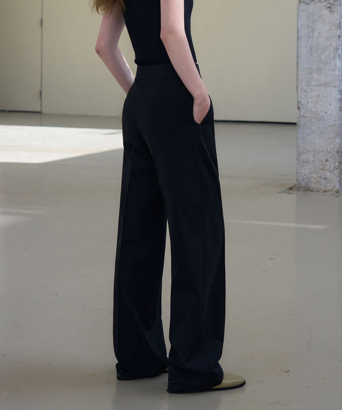 드로우핏 우먼(DRAWFIT WOMEN) 울 와이드 구르카 슬랙스 [BLACK]