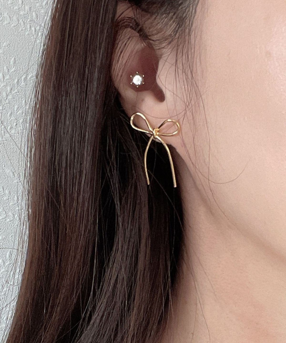 엘리오나(ELYONA) 보우 리본 귀걸이 Bow Earrings (gold)