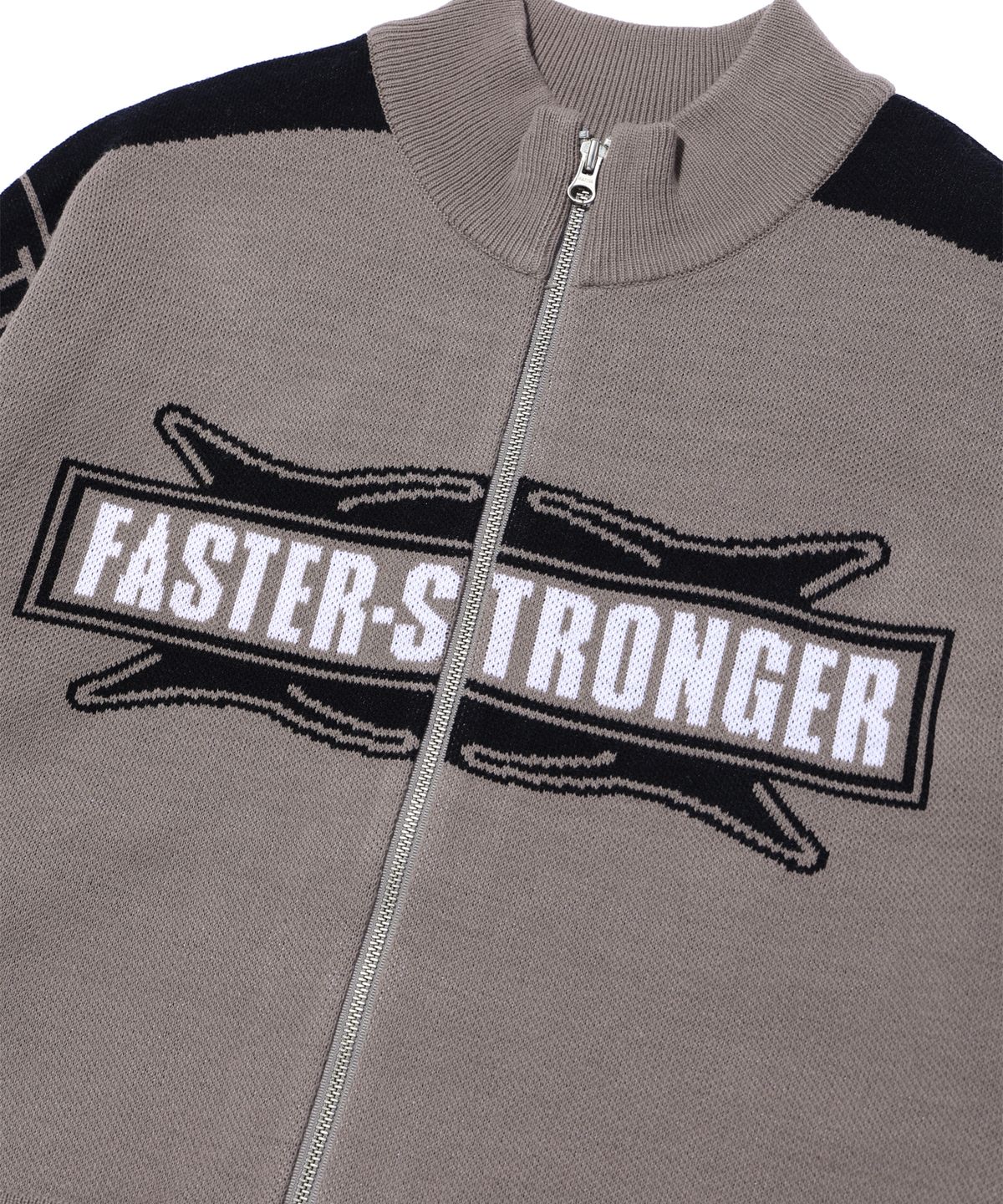 크리틱(CRITIC) FASTER STRONGER RACING ZIP-UP KNIT DARK BEIGE