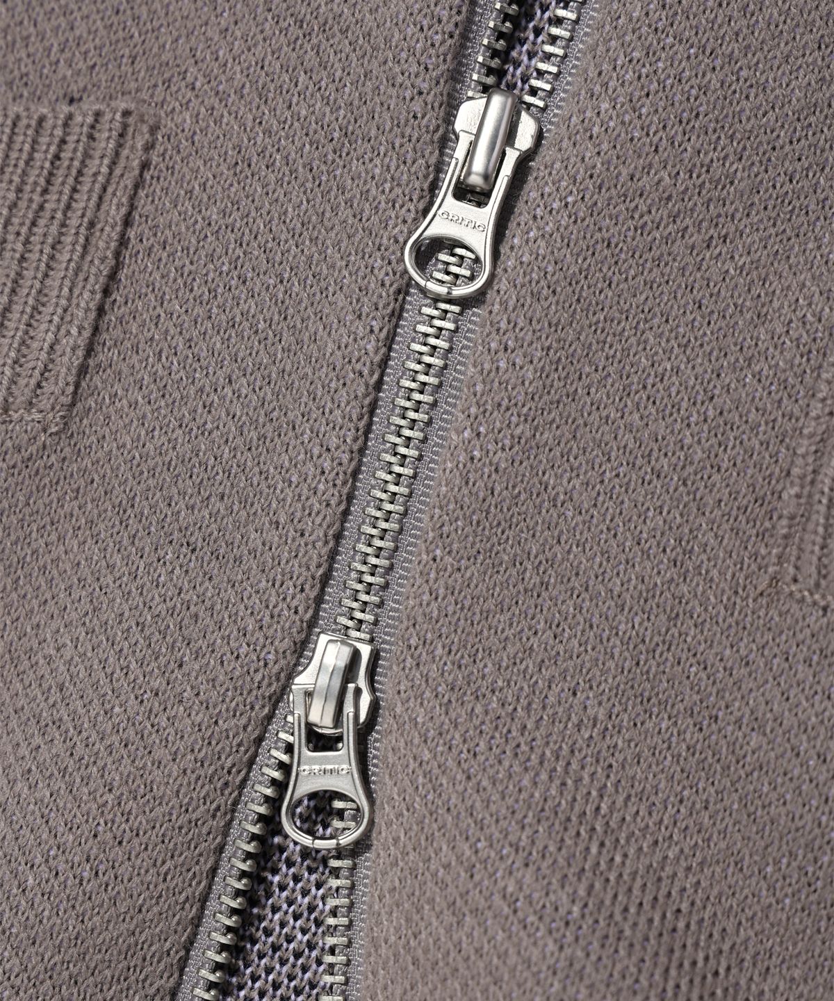 크리틱(CRITIC) FASTER STRONGER RACING ZIP-UP KNIT DARK BEIGE