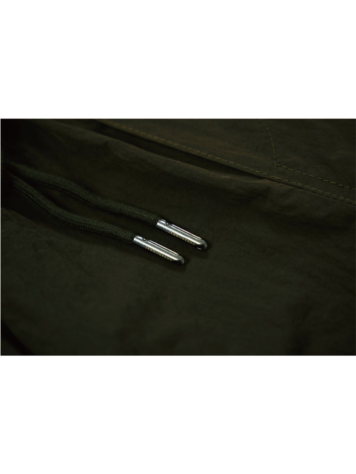 장진석(JANGJINSEOK) 나일론 셔링 팬츠 (KHAKI)