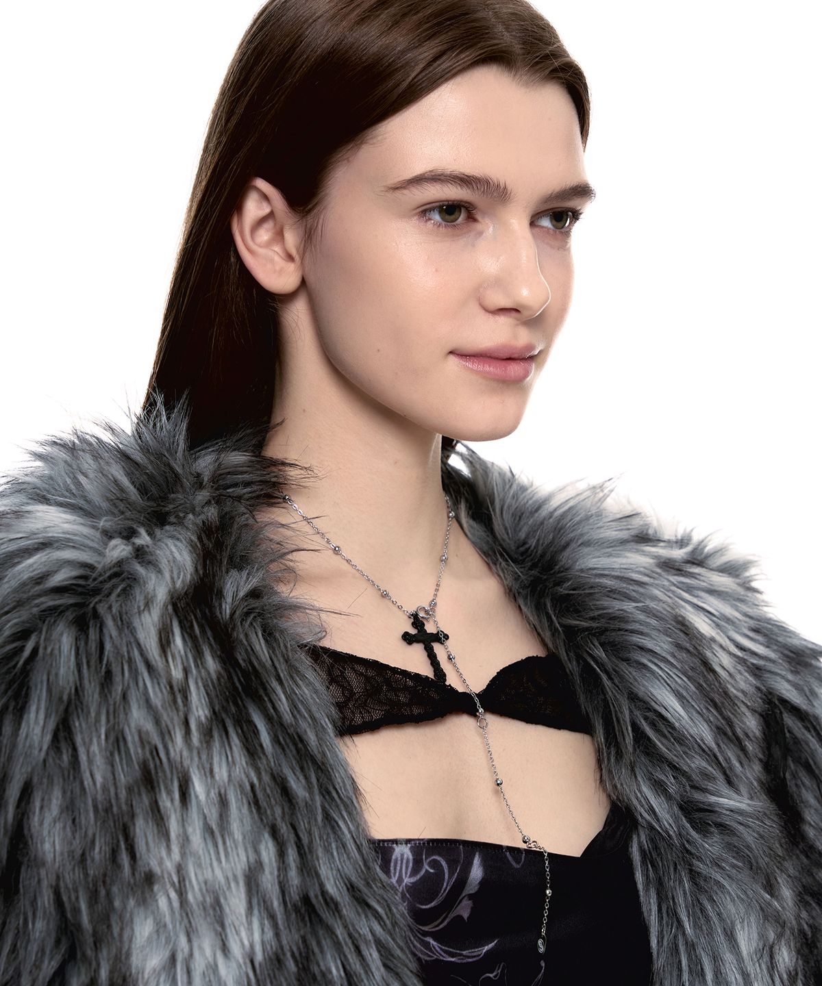 센티멍(SENTIMENTS) NO.473 [BLACK] KNOT CROSS NECKLACE