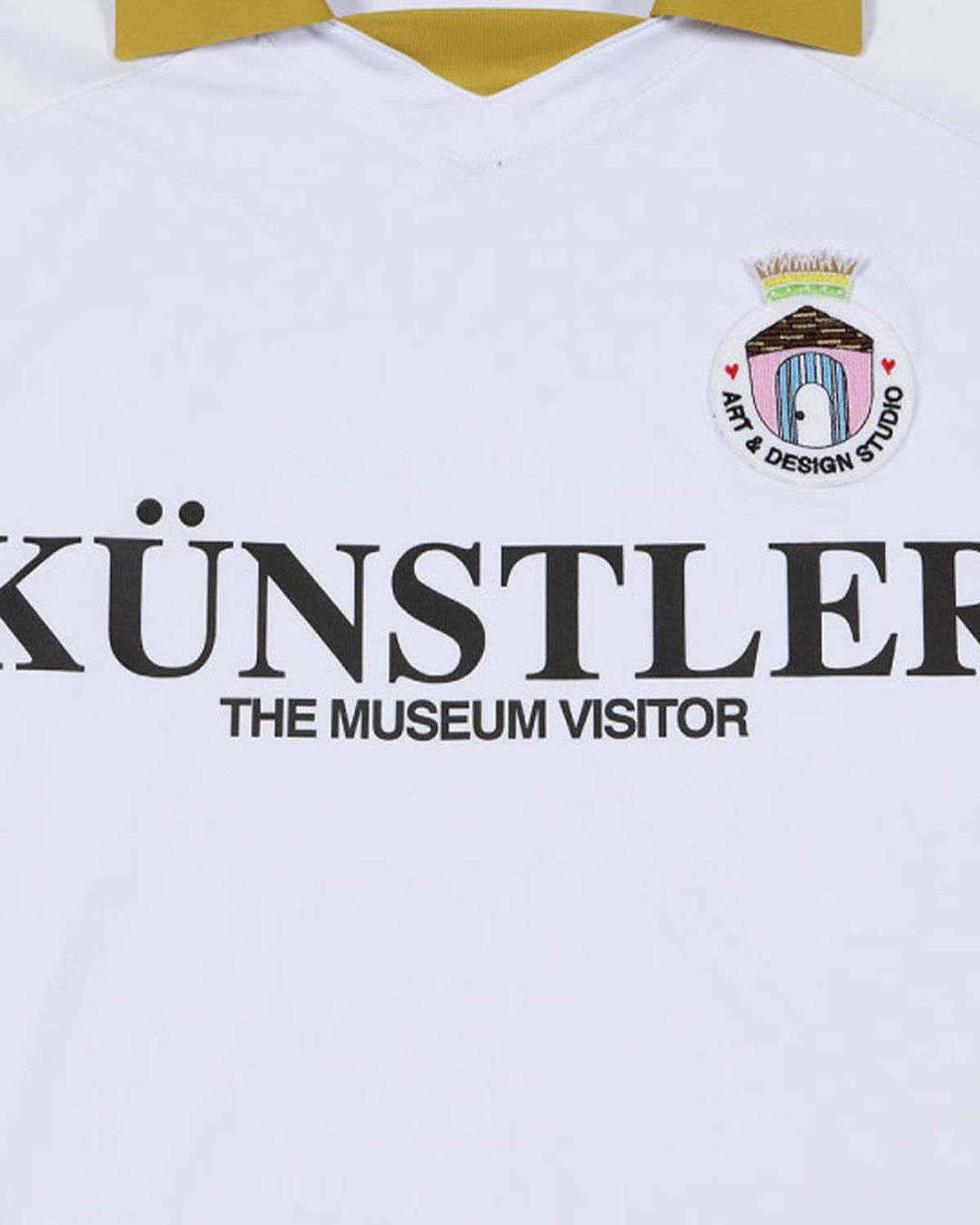 더뮤지엄비지터(THEMUSEUMVISITOR) KUNSTLER SOCCER JERSEY PK T-SHIRTS (WHITE)