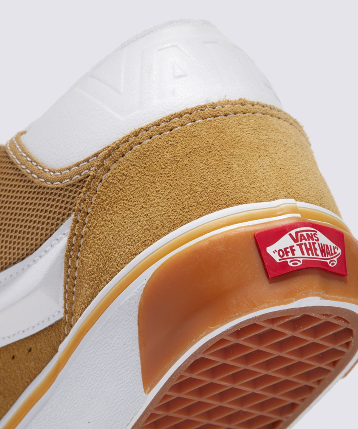 반스(VANS) 뉴 미드 - 골든브라운:검 / VN000CQ95SM1