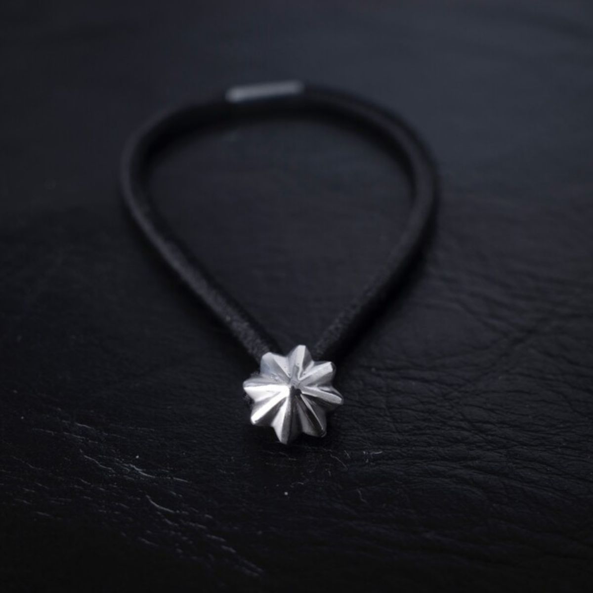 조실버(JOSILVER) 10mm 콘쵸 머리끈(Silver)