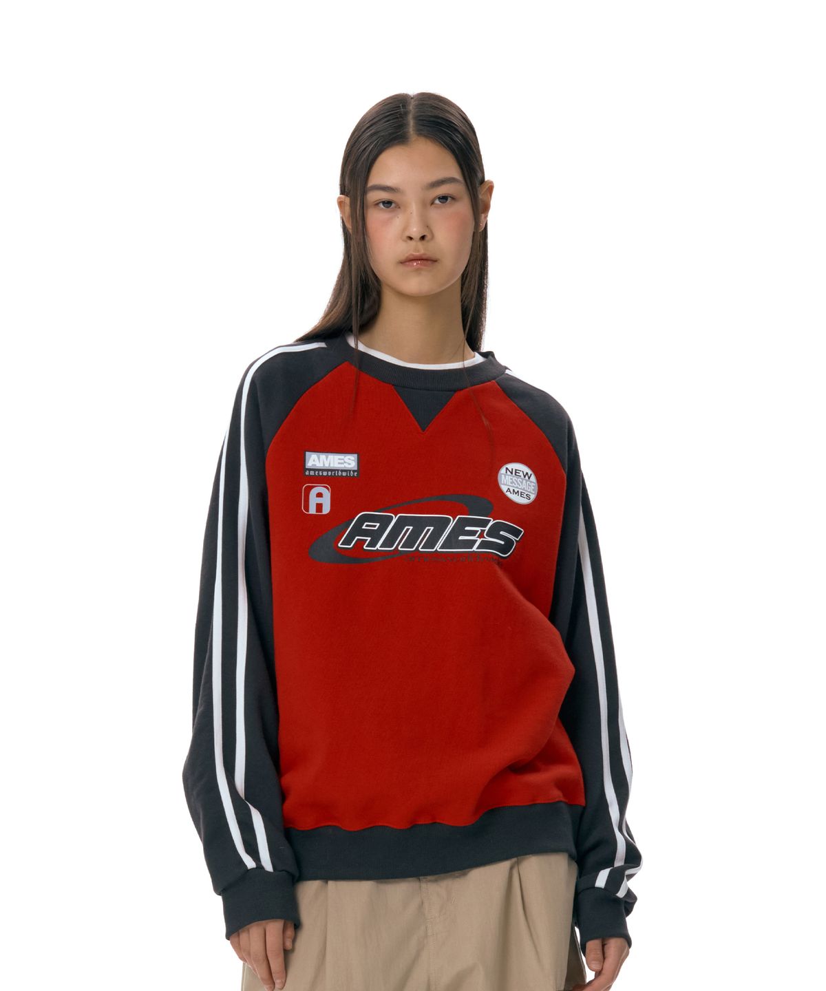아메스 월드와이드(AMES-WORLDWIDE) SLEEVE STITCH SWEATSHIRT RED (AM2ESUM441A)