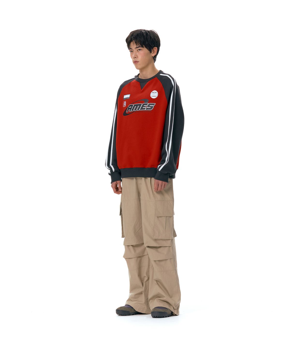아메스 월드와이드(AMES-WORLDWIDE) SLEEVE STITCH SWEATSHIRT RED (AM2ESUM441A)