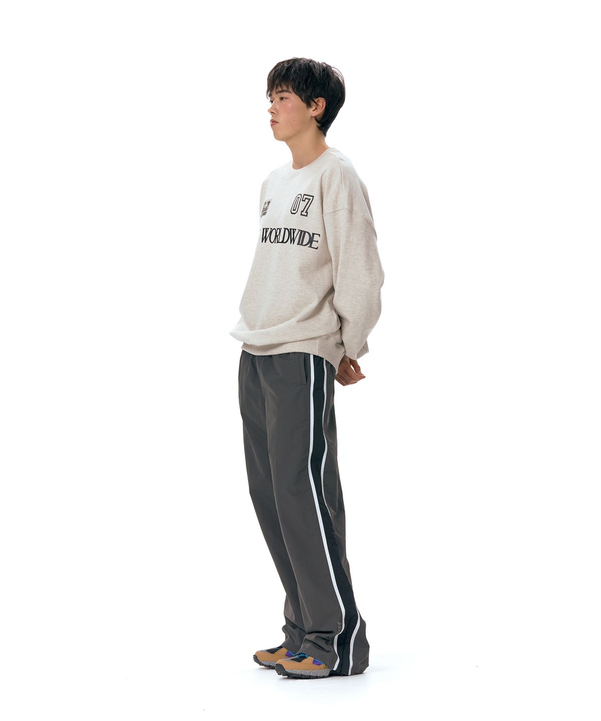 아메스 월드와이드(AMES-WORLDWIDE) 07 MESSAGE SWEATSHIRT OATMEAL