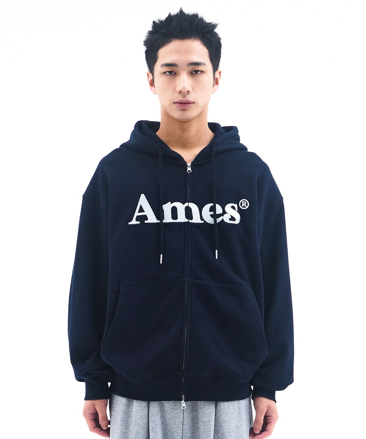 아메스 월드와이드(AMES-WORLDWIDE) BASIC LOGO HOODIE ZIP UP NAVY