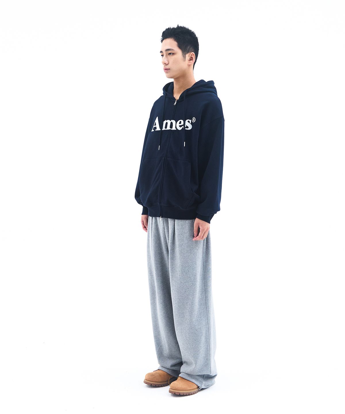 아메스 월드와이드(AMES-WORLDWIDE) BASIC LOGO HOODIE ZIP UP NAVY
