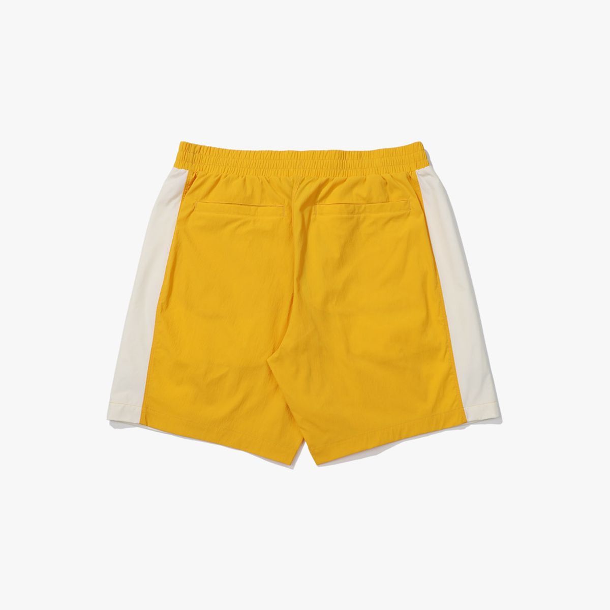 디아도라(diadora) 컴피 우븐 하프팬츠 YELLOW