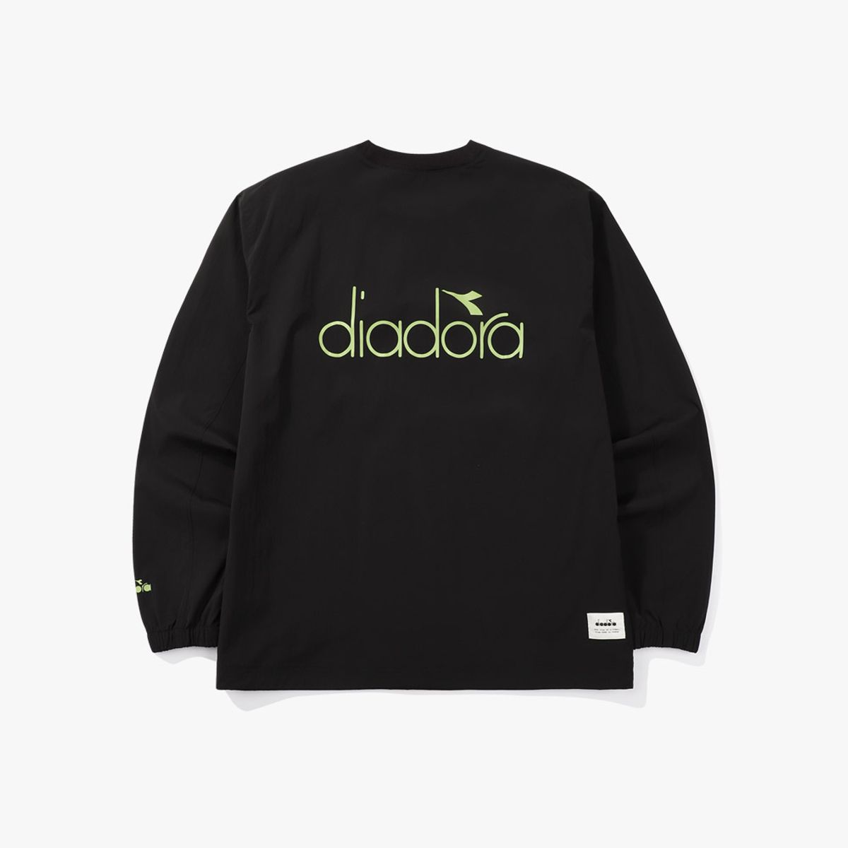 디아도라(diadora) 컴피 전면포켓 우븐 피스테 BLACK