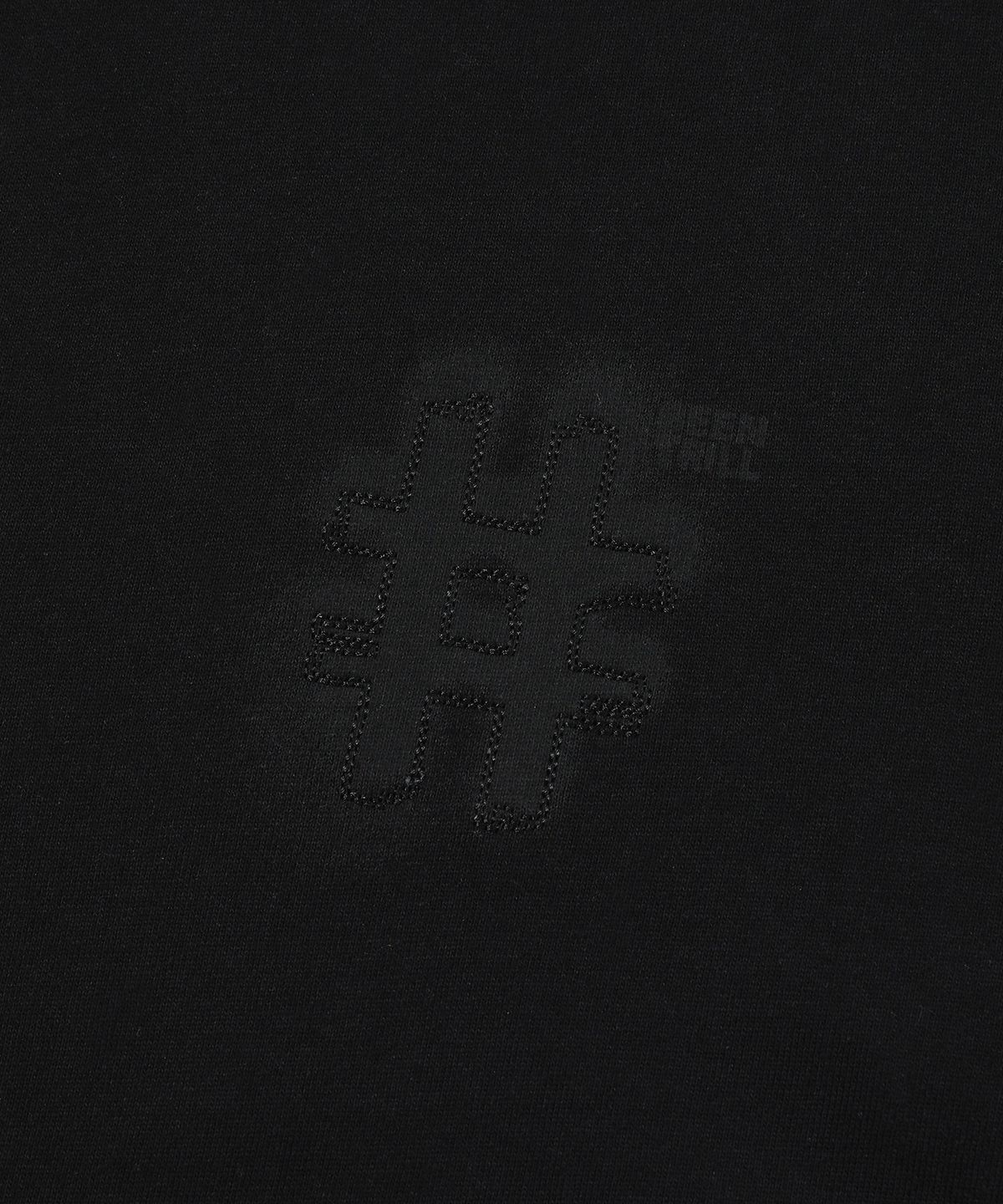빈트릴(BEENTRILL) 블러 스티치 해시태그 오버핏 후드티(블랙)