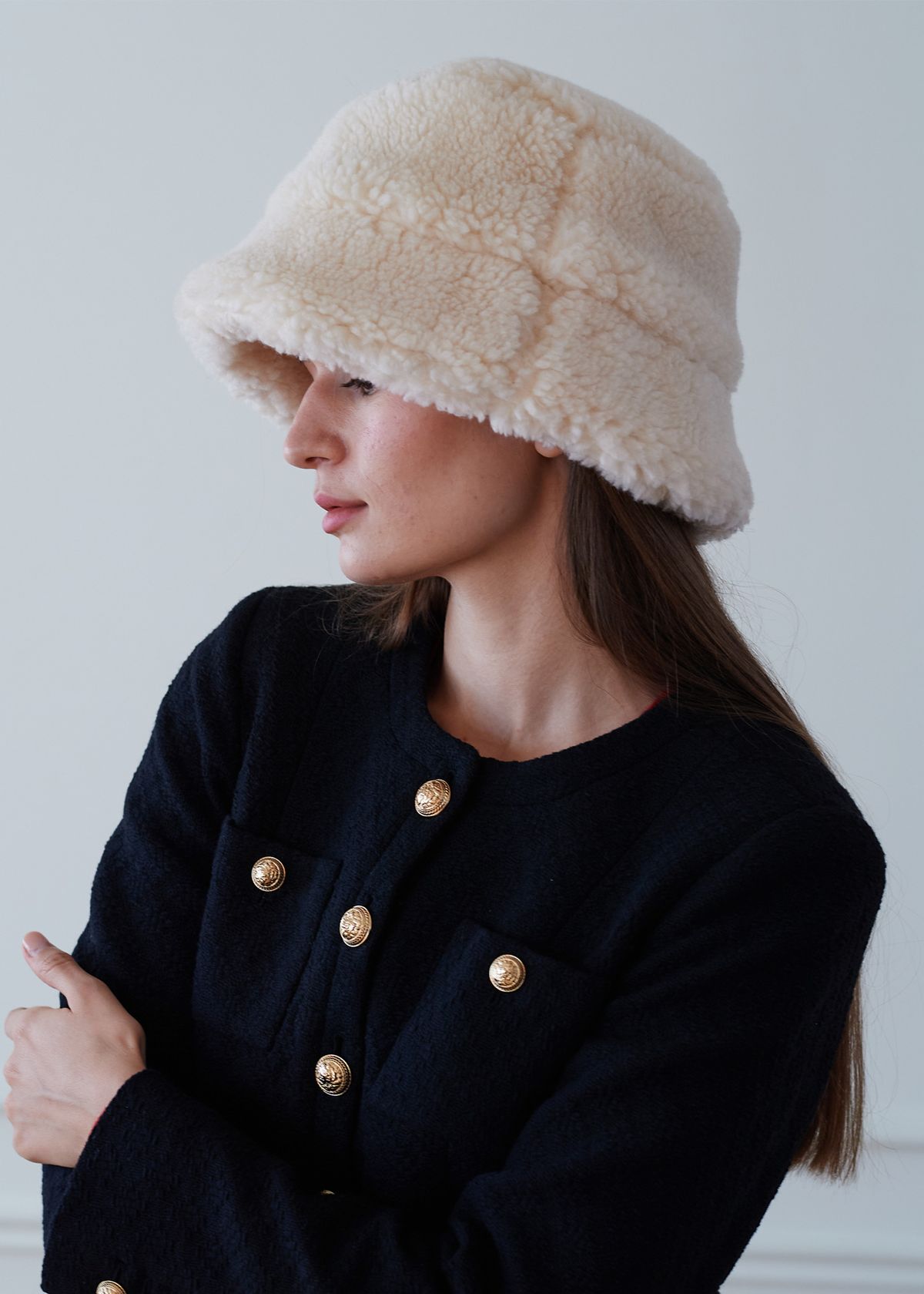 러브액츄얼리(LOVE ACTUALLY) shiny softness Faux Fur Haute Couture Cloche, 빛나는부드러움 오뜨꾸띄르 클로쉐,연베이지