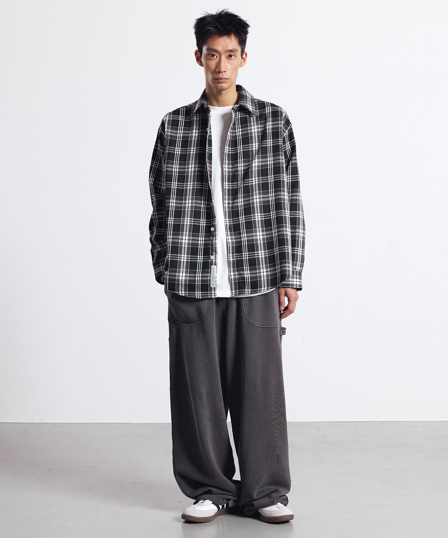 MUSINSA | FILLUMINATE Overfit Forest Check Shirt-Black