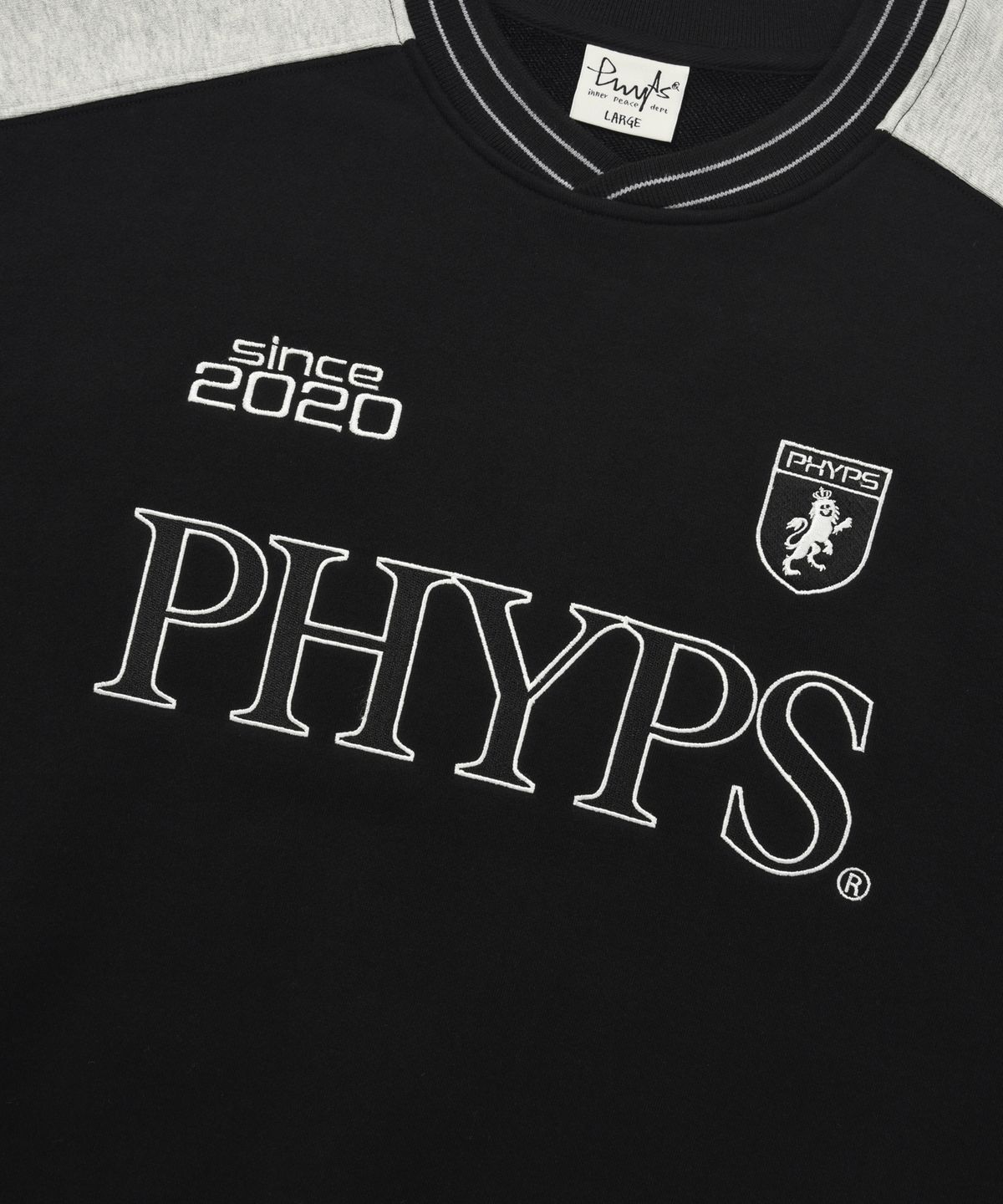 피지컬 디파트먼트(PHYSICAL DEPARTMENT) 사커 스웨트셔츠_블랙/그레이