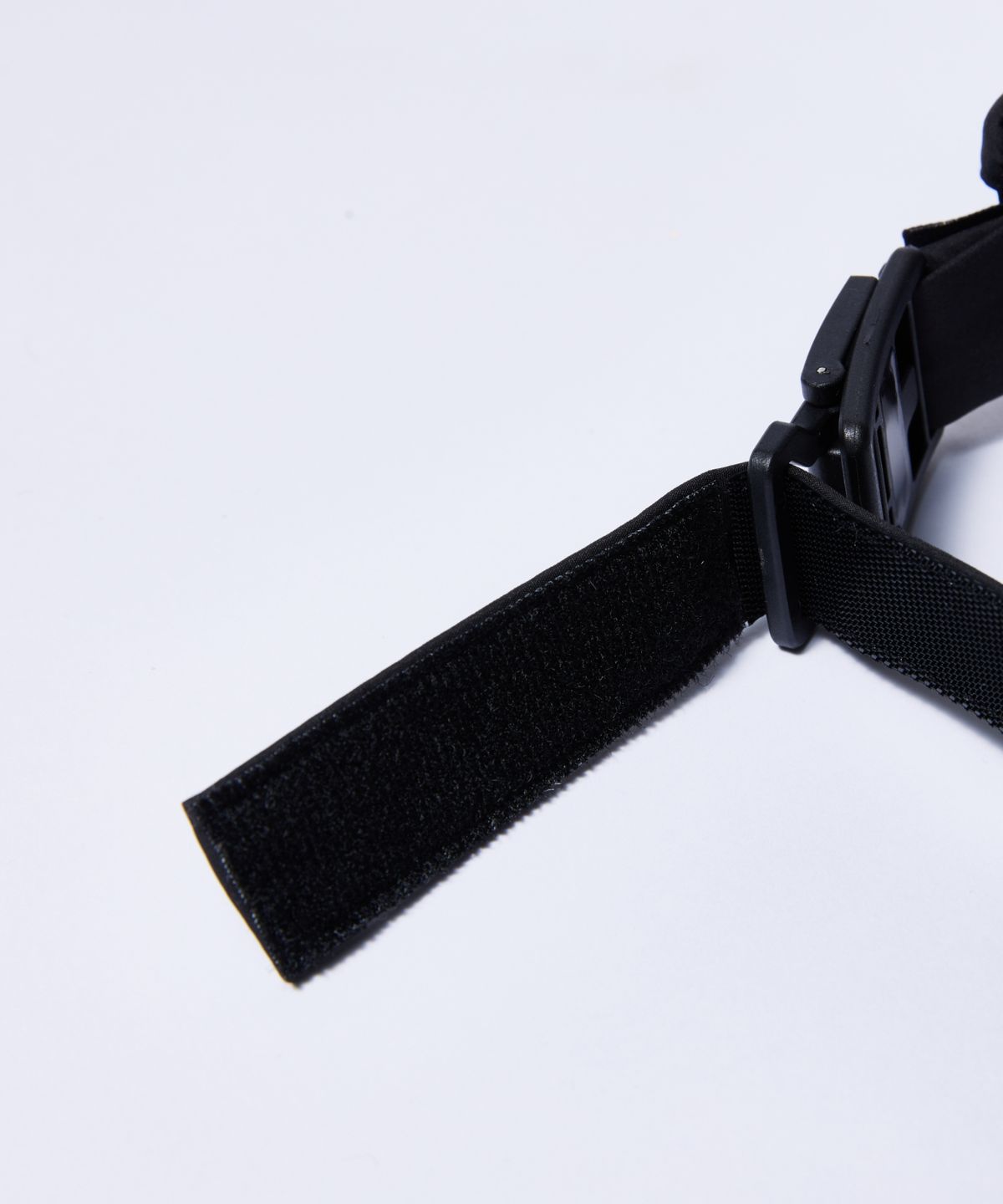 칠씨비(CHILLSEABEE) [CUTTER]Sun visor with hook and loop.