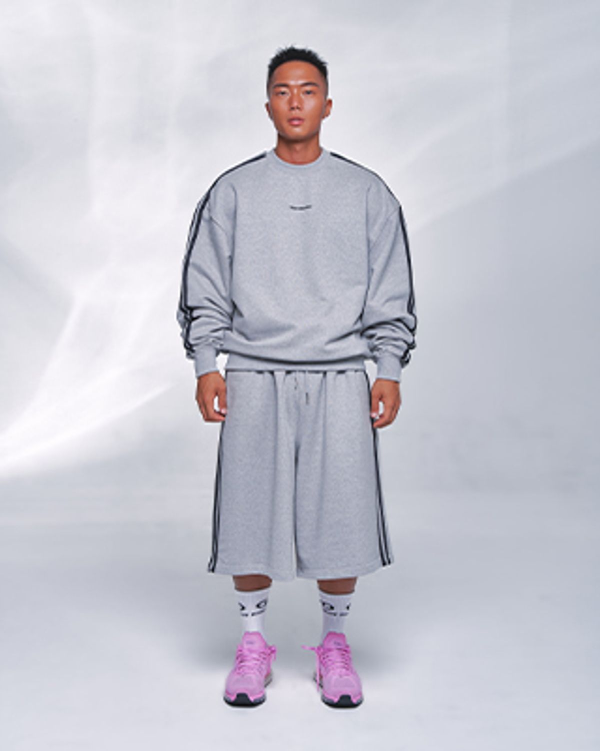 본투윈(BORN TO WIN) TRACK LINE BORNTOWIN HALF PANTS LONG VER [MELANGE GREY]