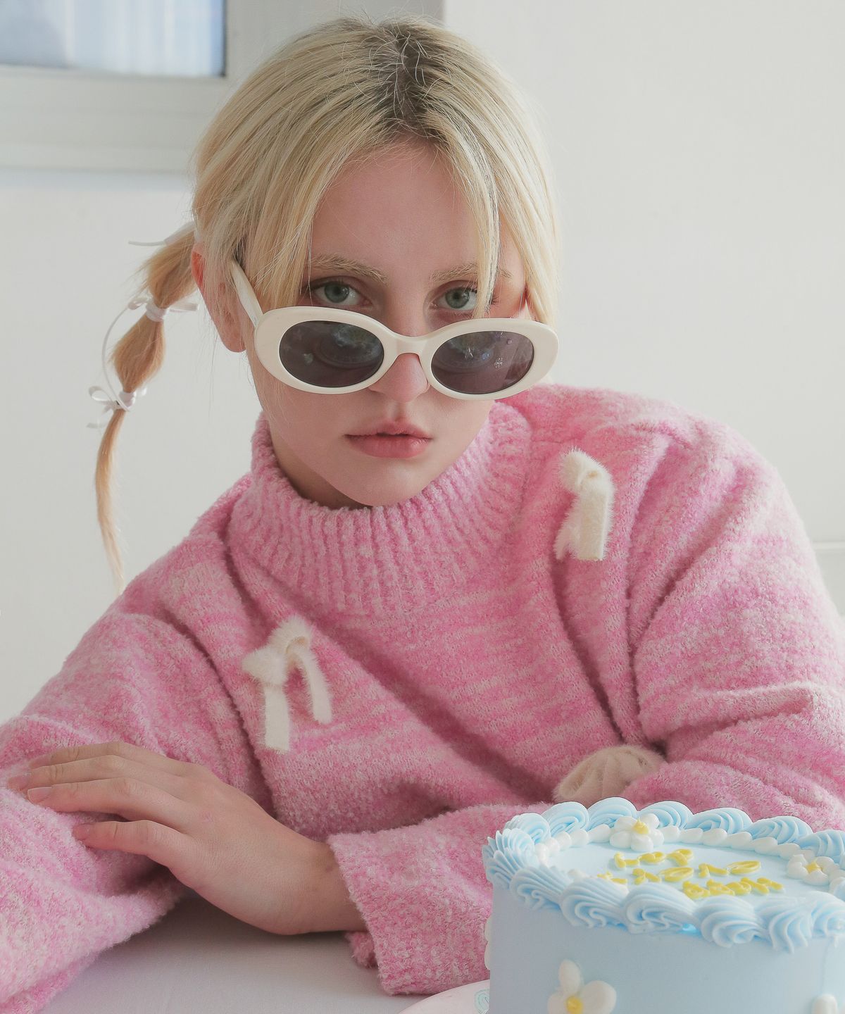 언유주얼 노말(UNUSUALNORMAL) AMOE ALPACA RIBBON KNIT_PINK