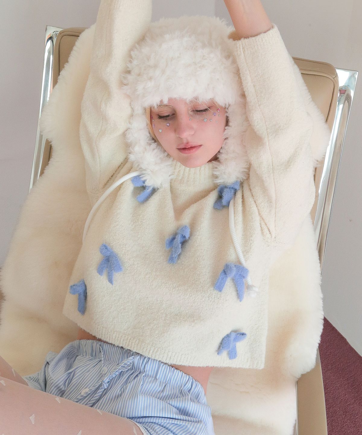 언유주얼 노말(UNUSUALNORMAL) AMOE ALPACA RIBBON KNIT_IVORY
