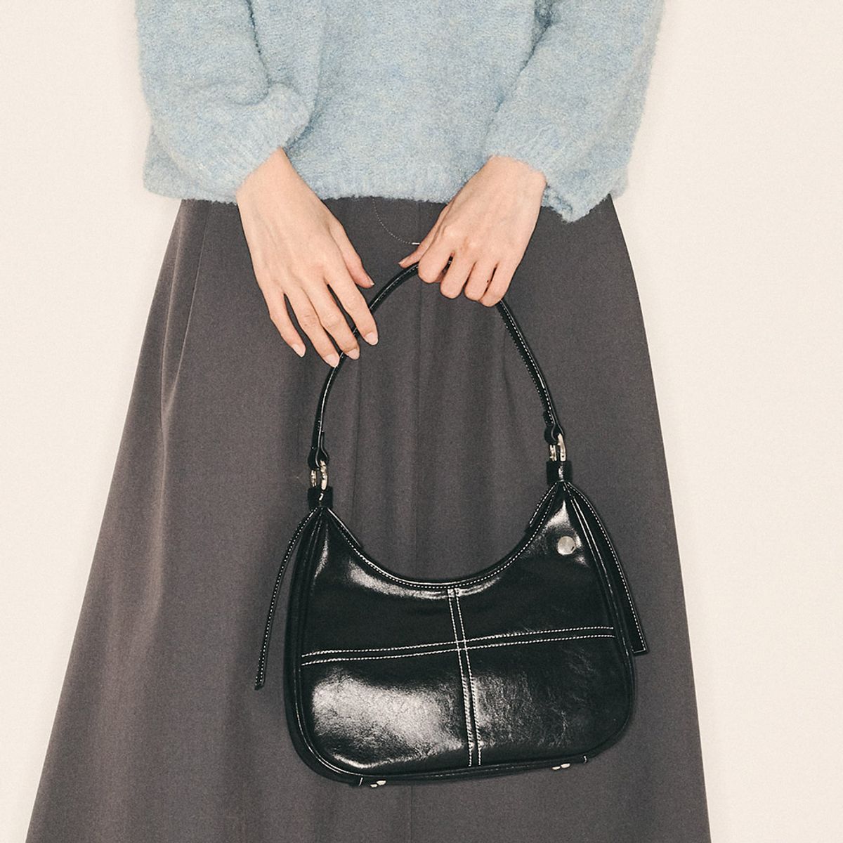 에이앤레이(AEIREI) AR_Classic soft leather casual bag