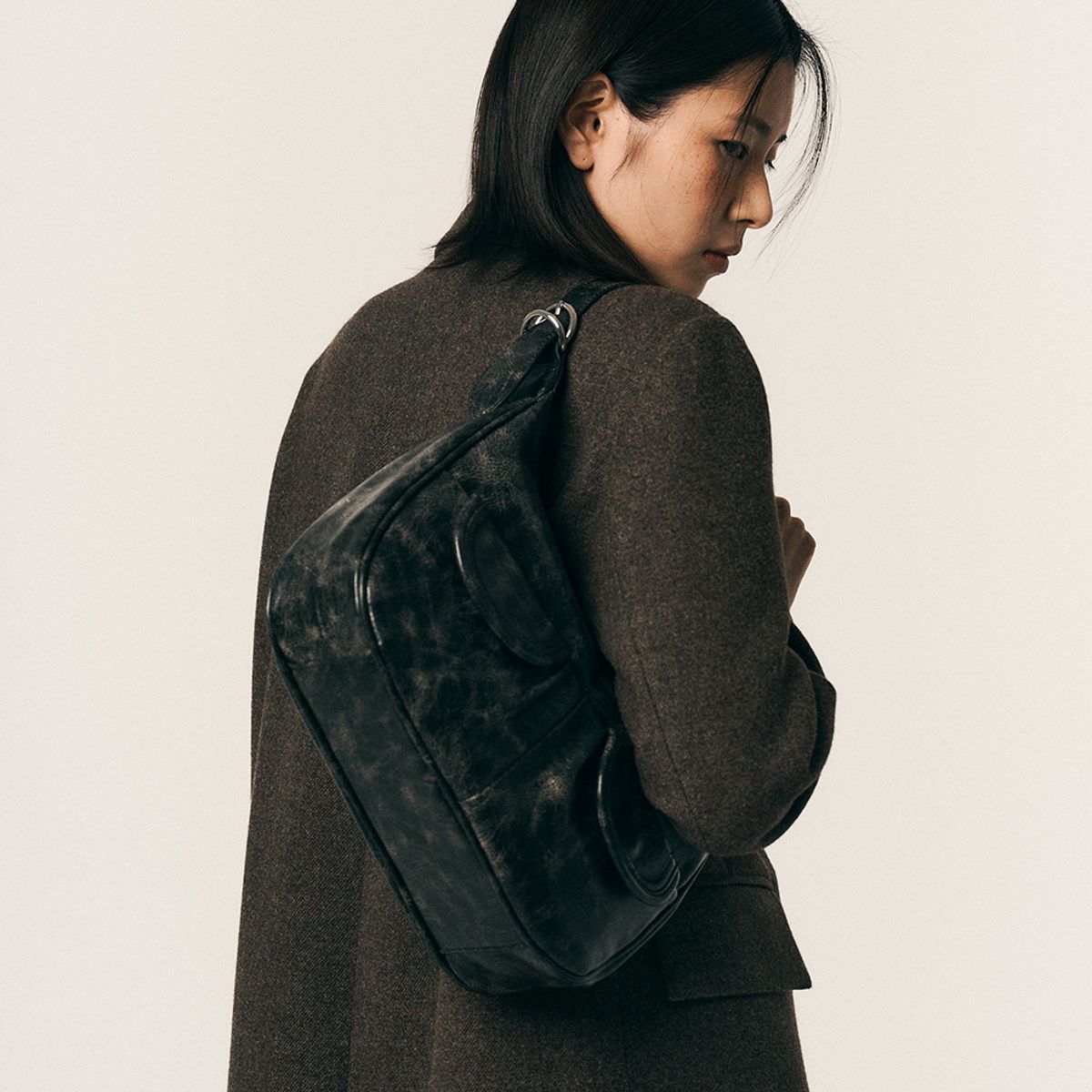 에이앤레이(AEIREI) AR_Double pocket biker tote bag
